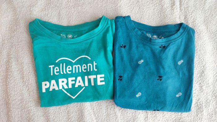 Lot de 2 T-shirts u essentiel bleu taille 5 ans