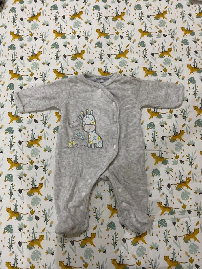 Pyjama prends ton pouce