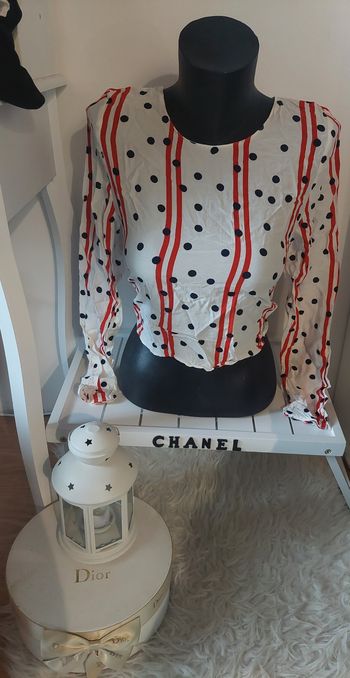 Top court léger à nouer ouvert dans le dos rouge/blanc T.M Zara neuf 🌞