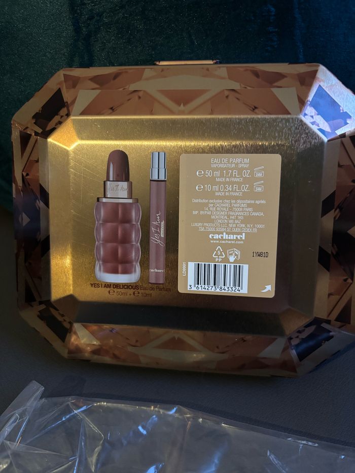 Coffret Yes I Am Delicious Cacharel 50ml + 10 ml - photo numéro 4