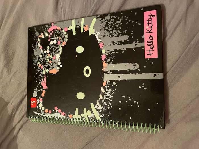 Grand Carnet Hello Kitty