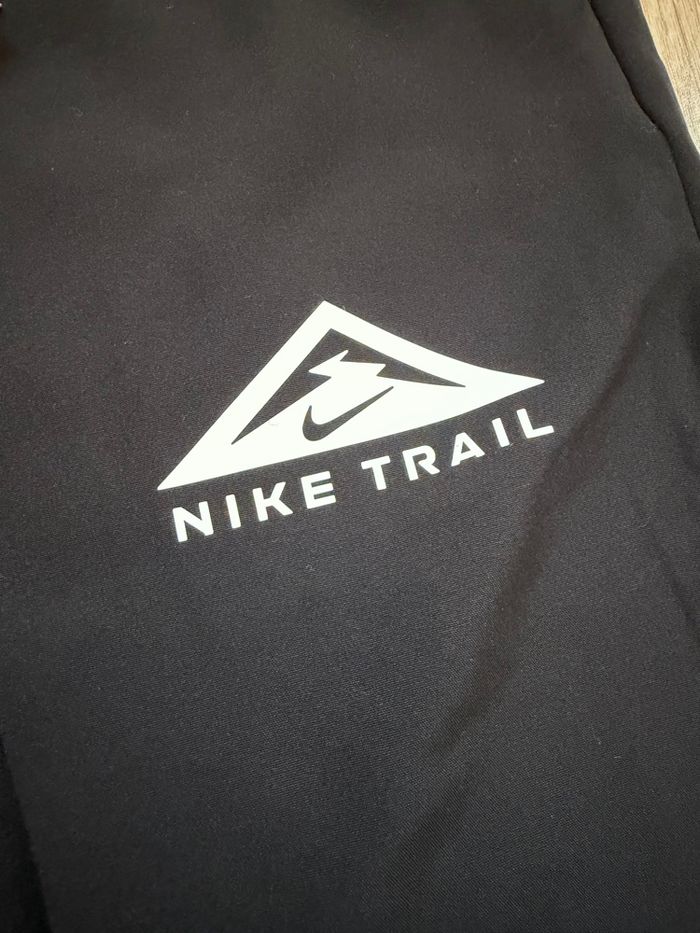 Survêtement Nike trail - photo numéro 2