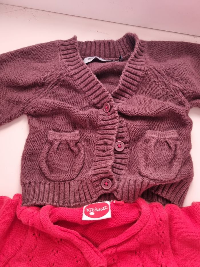 Lot de 5 gilets 3 mois - photo numéro 8