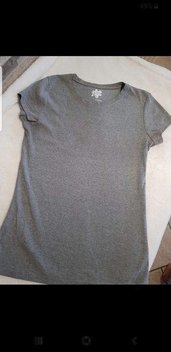 T.shirt fille taille 14 ans