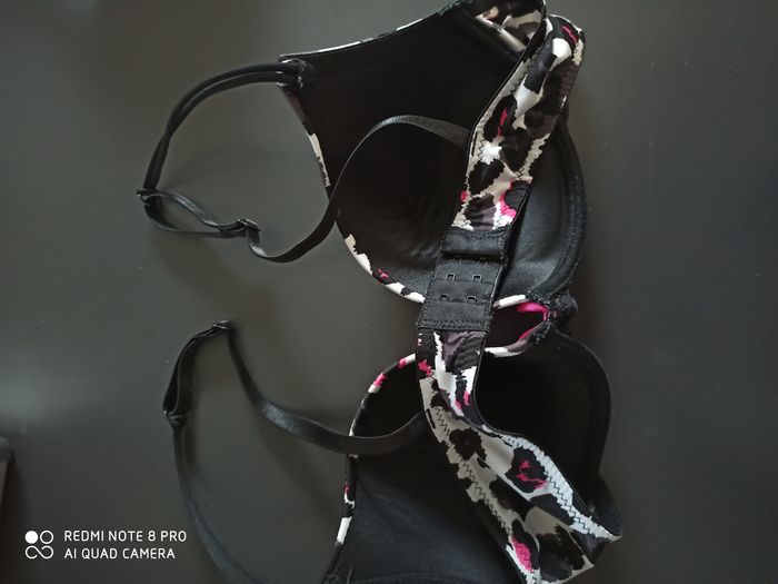 Soutien gorge - photo numéro 2