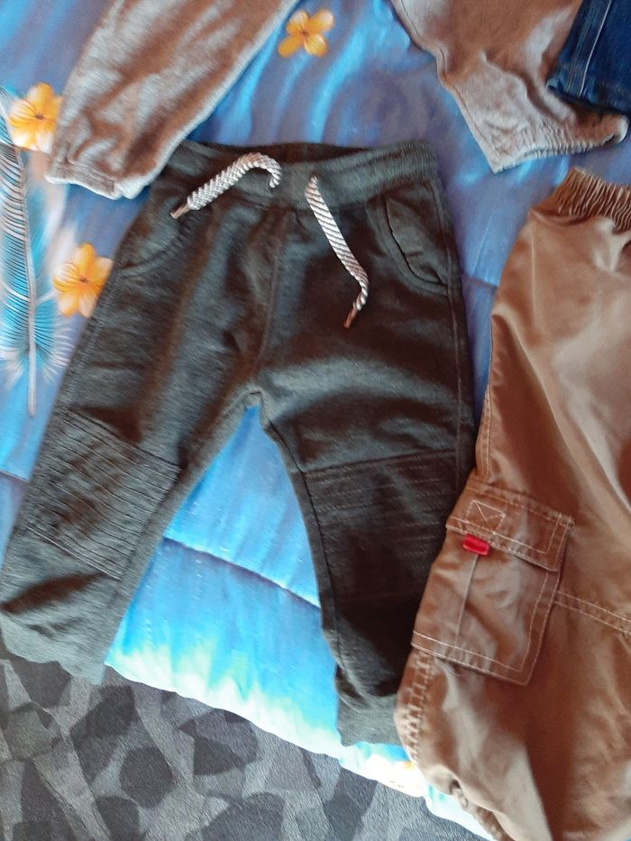 Pantalons 18 mois - photo numéro 6