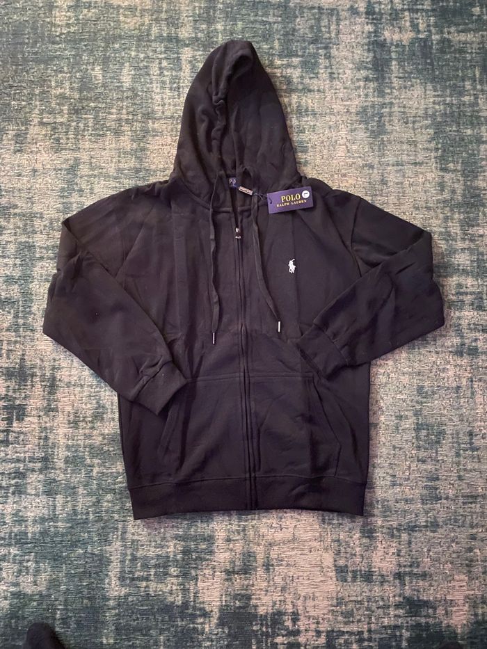 Polo ralp lauren taille L mais convient largement pour du M voir S - photo numéro 2
