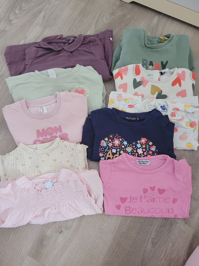 Gros lots de vêtements fille 12 mois - photo numéro 4