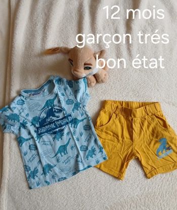Ensemble bébé garçon 12 mois trés bon état 