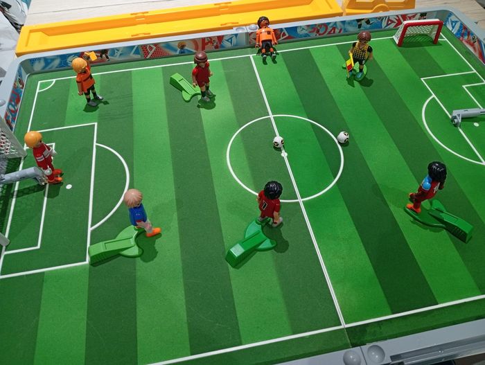 Terrain de foot playmobil - photo numéro 2