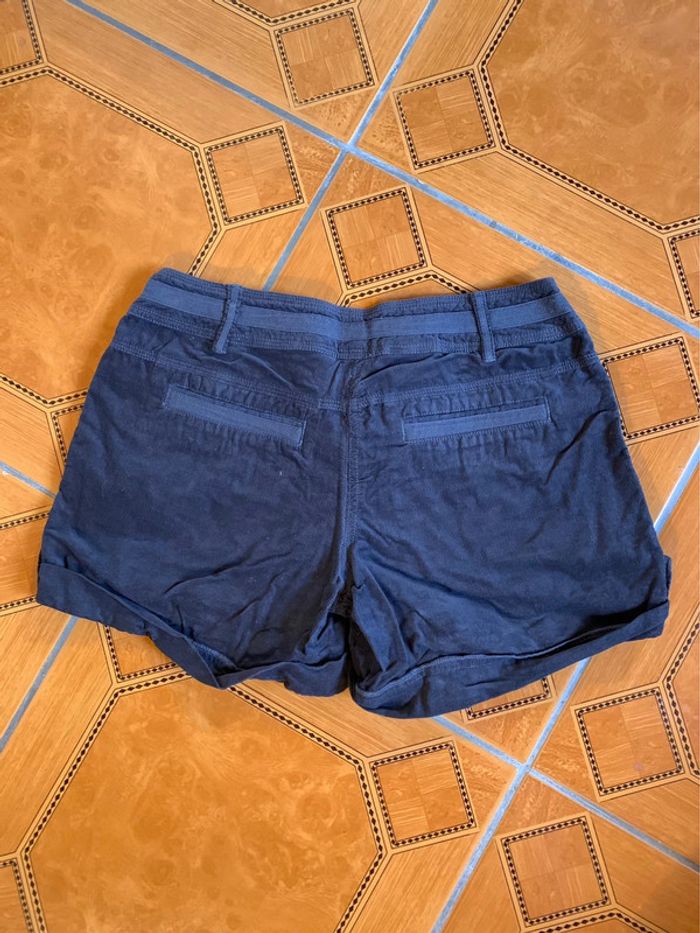 Short gris femme - photo numéro 3