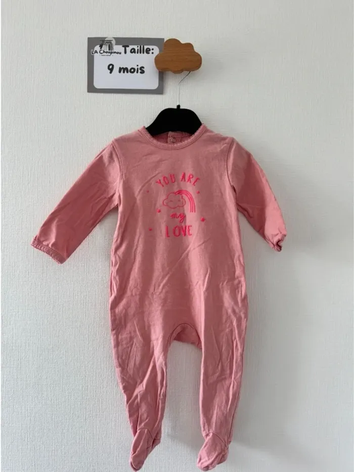 Pyjama / dors bien - taille 9 mois 🌸