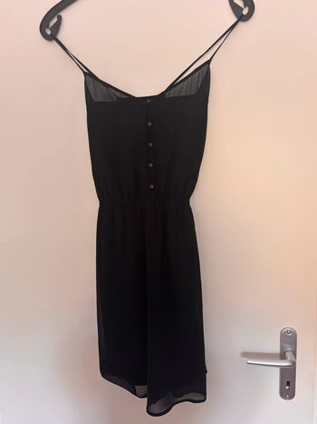 Petite robe noire en voile