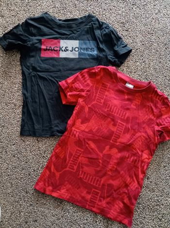 Lot de 2 tee shirts puma et jack and jones 8 ans