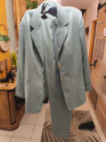 Ensemble tailleur pantalon taille 42