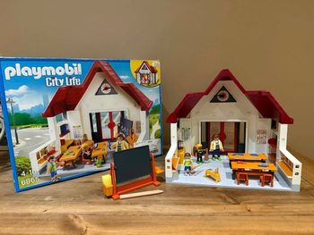 Playmobil Ecole avec salle de classe 6865