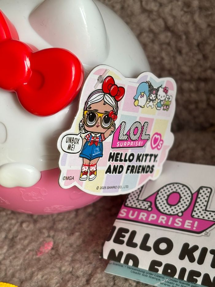 Poupée Lol Hello Kitty édition limitée anniversaire - photo numéro 2