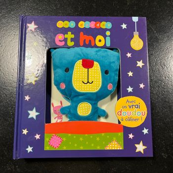 Livre avec doudou