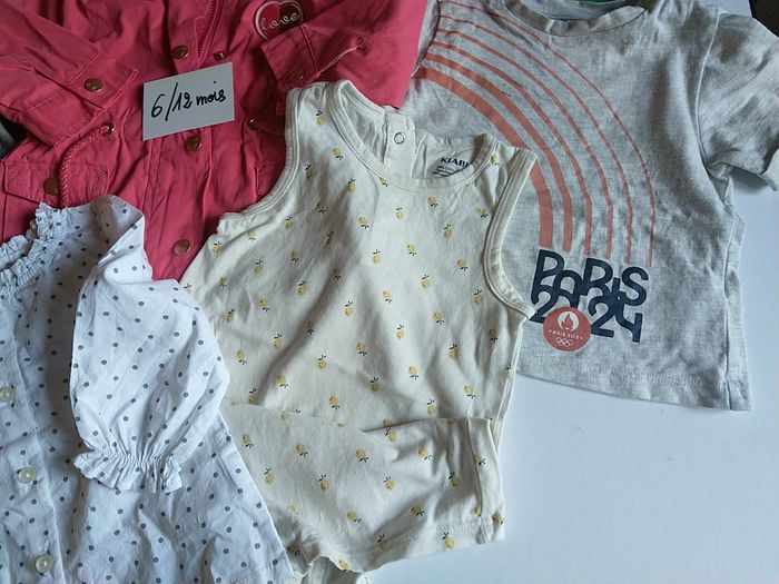Vêtements Bébé Fille 6-12 mois Lot N° 52 - photo numéro 5