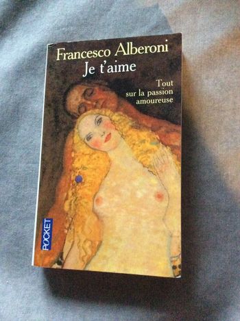 #je t’aime Francesco Alberoni.               )