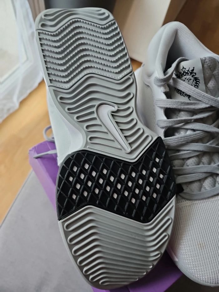 🔥Lebron Witness 8 T EUR 44.5 🏀 - photo numéro 6