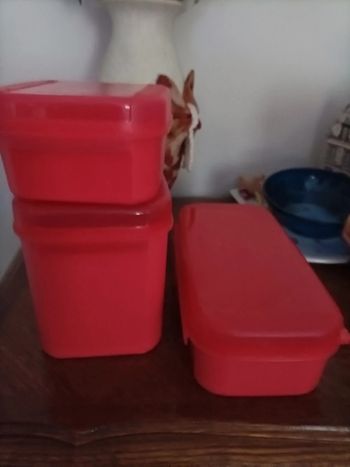 Lot 3 boîtes gamme signature tupperware