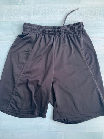 Short noir 10/12ans