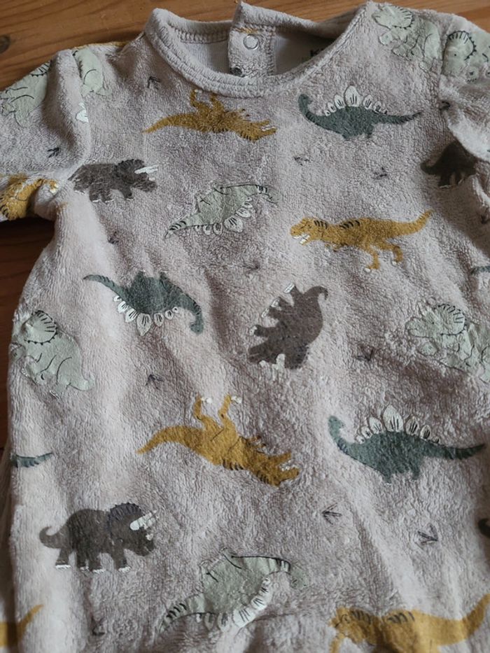 Pyjama dinosaures - photo numéro 3