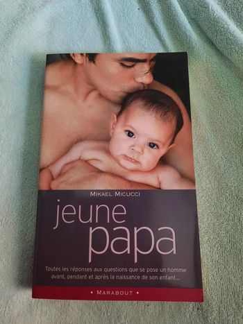 Jeune papa mikael micucci