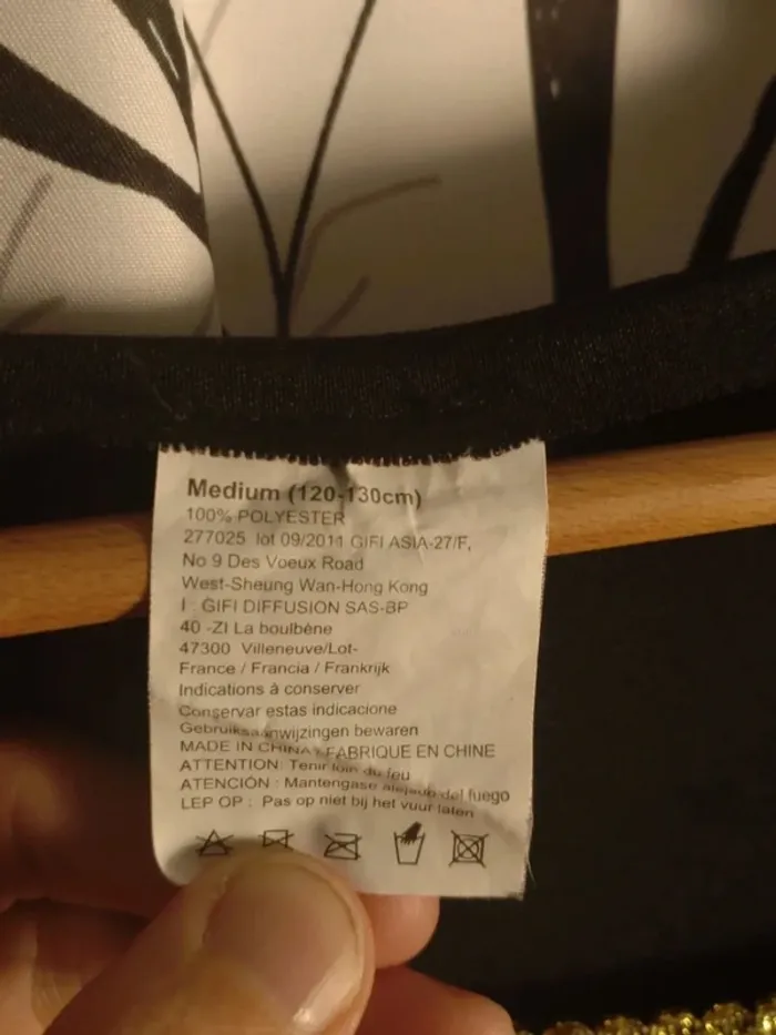 Déguisement robe fille sorcière ou magicienne Halloween taille 8 ans - photo numéro 5