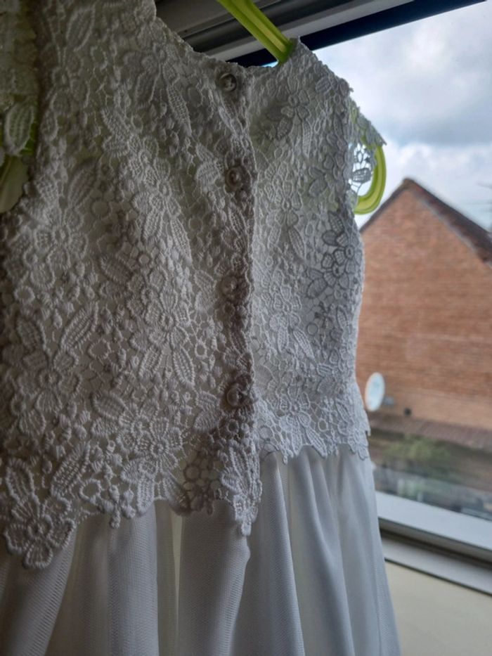 Robe dentelle et tulle - photo numéro 4