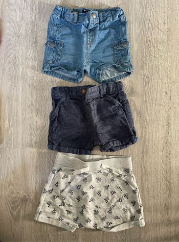 Lot 3 shorts 6 mois
