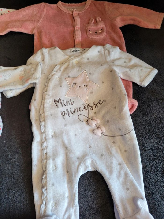 Pyjamas velour naissance - photo numéro 3