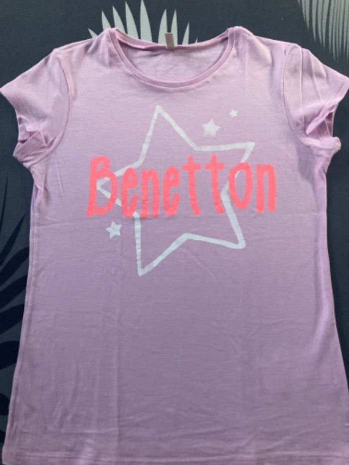 T-shirt benetton 8-9 ans