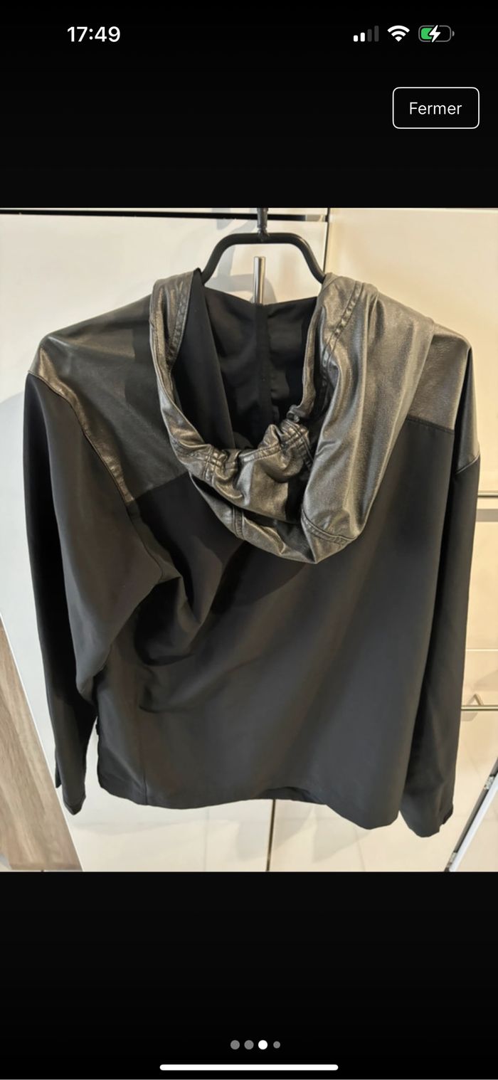 Veste très peu porté comme neuve fine Nike - photo numéro 4