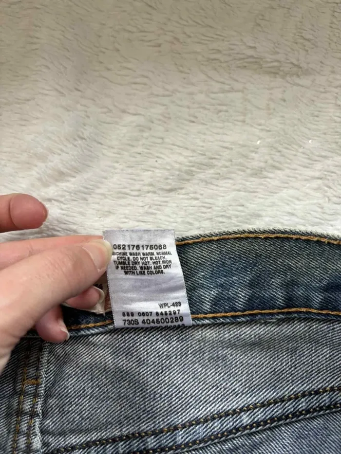 Jean Levi’s 550 femme Relaxed Fit Bleu stonewashed délavé Rare modèle US W27 L29 S/36 2000s - photo numéro 11