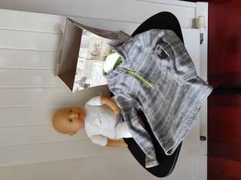 Sweat en polaire garçon – 3 ans – Gris moucheté & jaune