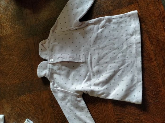 T-shirt 6 mois - photo numéro 3