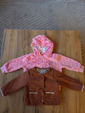 Lot de 2 vestes 18 mois 