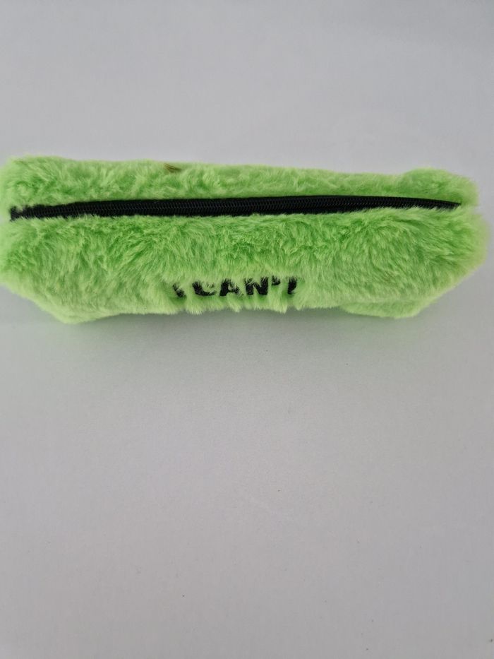 Trousse duveteuse pinceaux maquillage - photo numéro 2