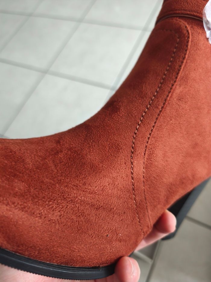 Bottines à talons femme neuves - photo numéro 2