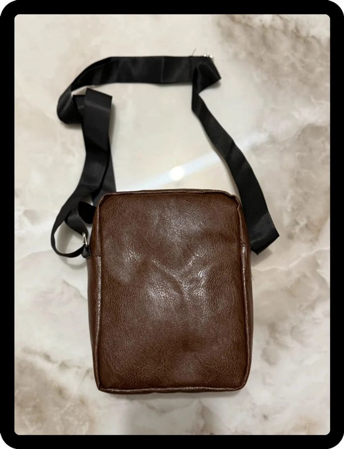 Sacoche pour homme - photo numéro 2