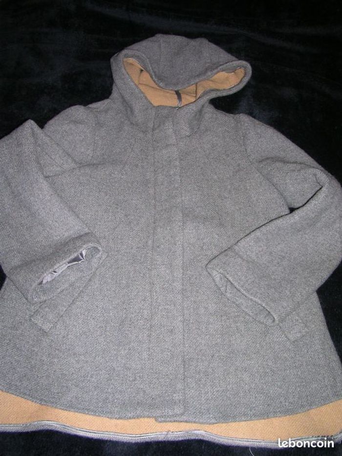 Blouson a capuche ZARA