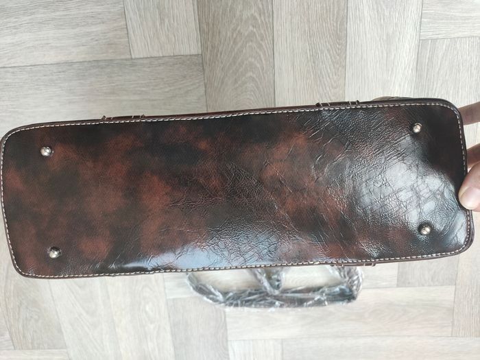 Sac à main neuf doré croco marron - photo numéro 5