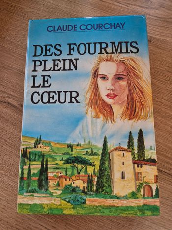 Livre titre  Des fourmis  plein le cœur