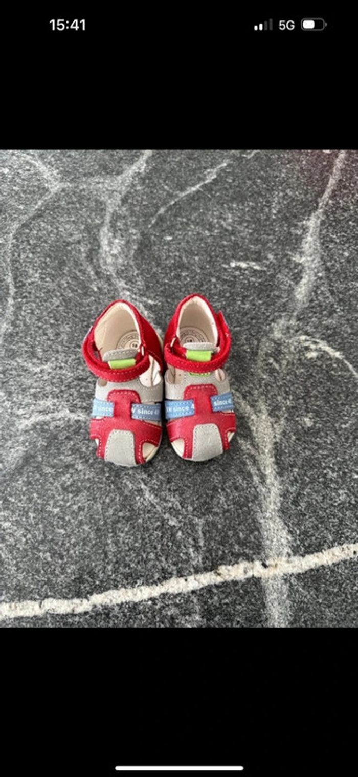 Sandales taille 18 neuves sans étiquette marque Bopy Achetées 36€ - photo numéro 2