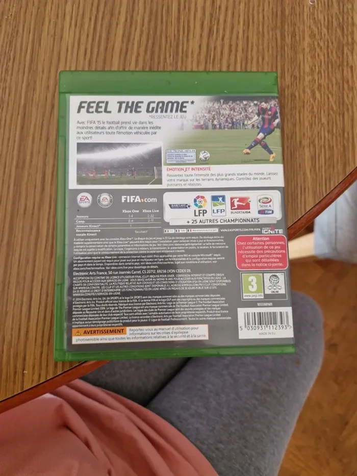 Jeu  XBox One " Fifa 15" - photo numéro 2
