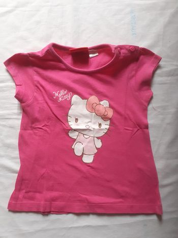 Tee shirt rose motif Hello Kitty