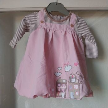 Robe neuve taille 6 mois