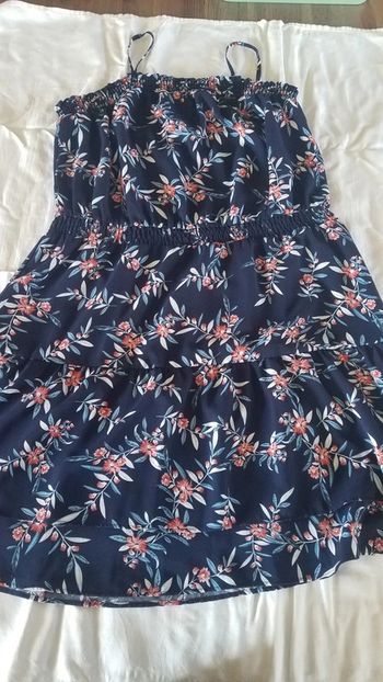 Robe à bretelles